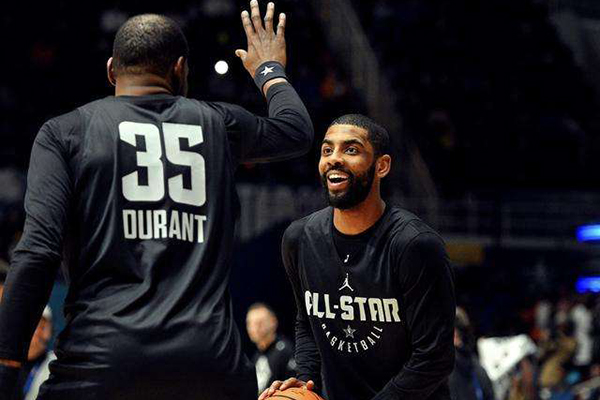 体育工作的 体育工作的