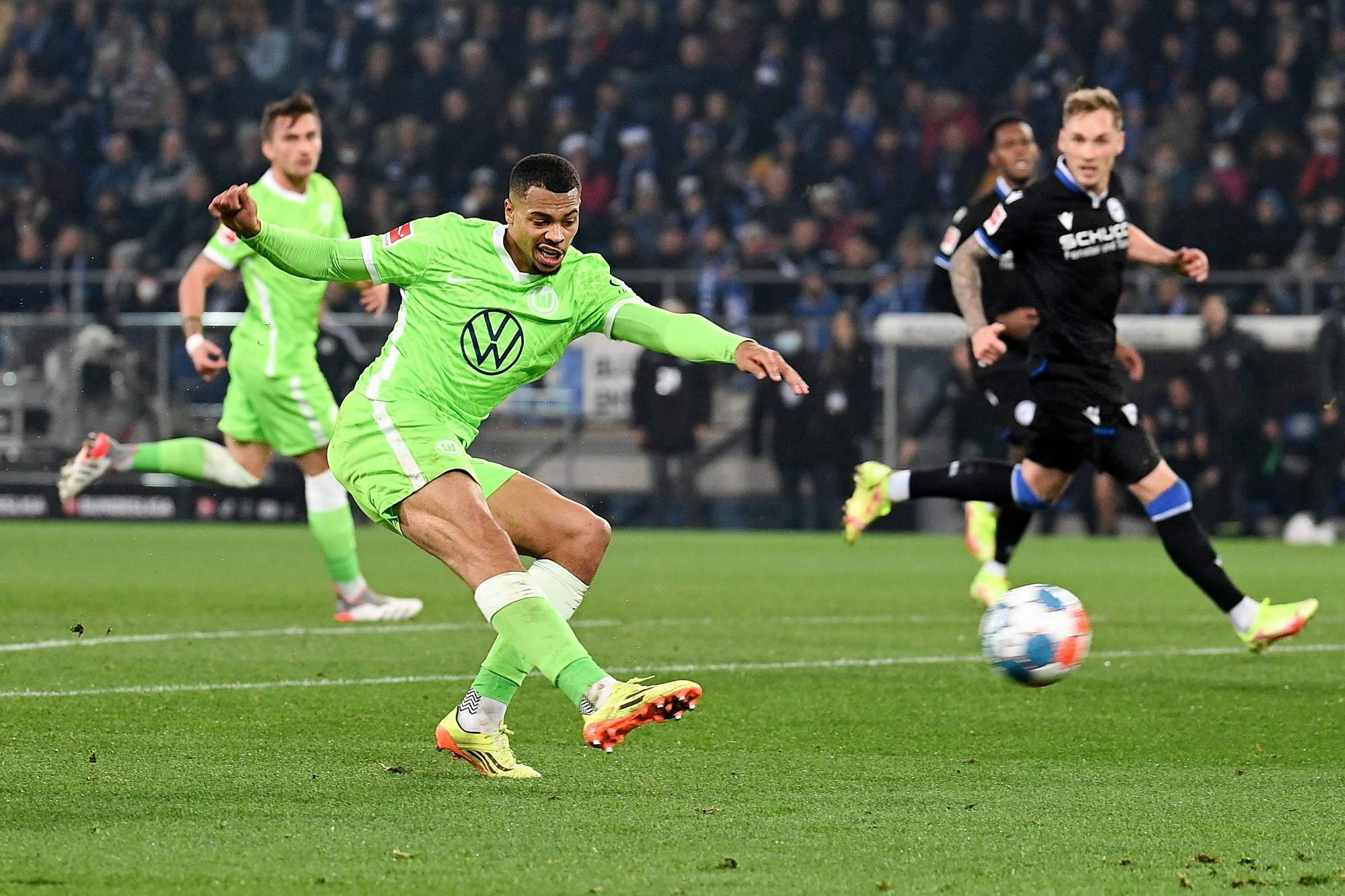 费耶诺德是 费耶诺德是